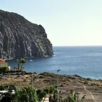 Apartament Loscristianos Front Line Of Ocean Wifi