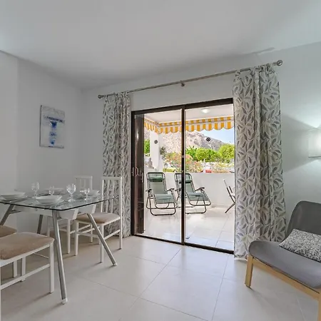 Loscristianos Front Line Of Ocean Wifi Apartmán Los Cristianos (Tenerife)