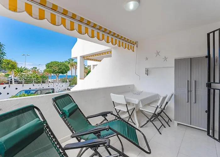 Loscristianos Front Line Of Ocean Wifi Los Cristianos (Tenerife)